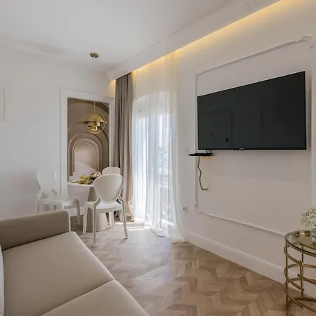 Seafront Luxury Kate, With Balcony Apartman Split